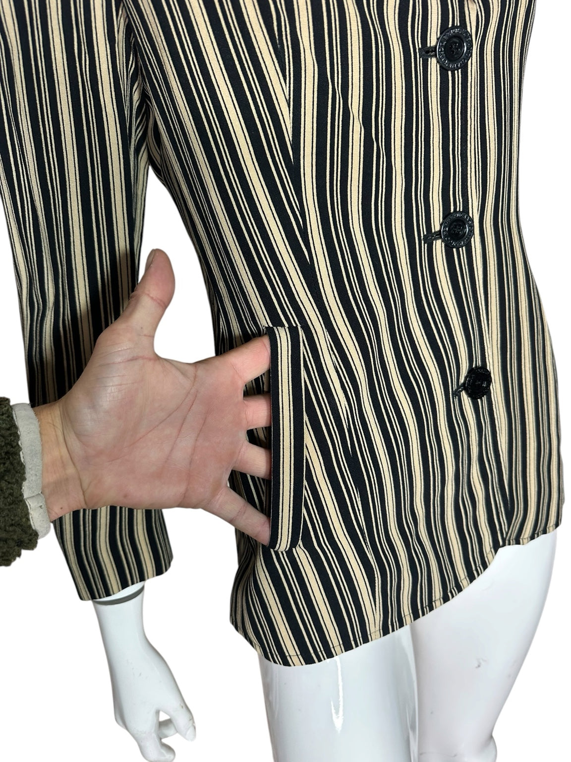 Dettaglio blazer Gianfranco Ferré Jeans vintage