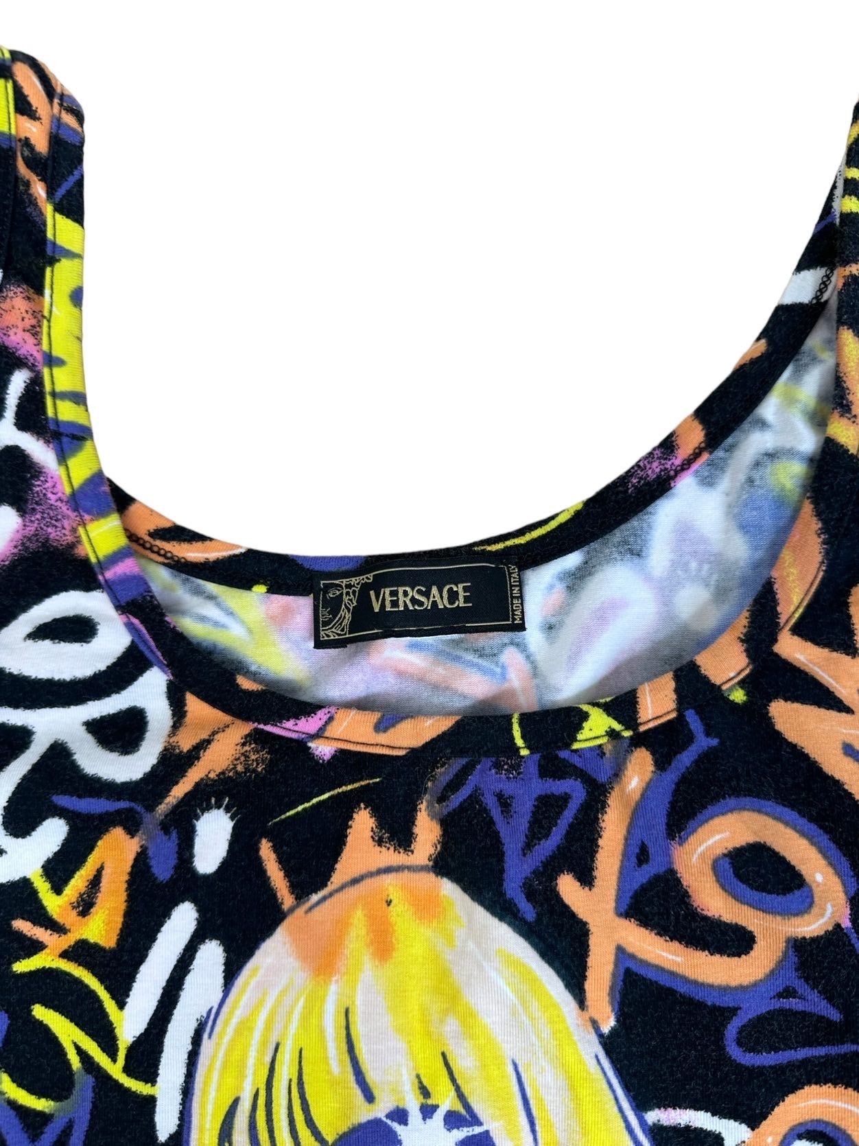 Top a canotta Versace vintage. (M)