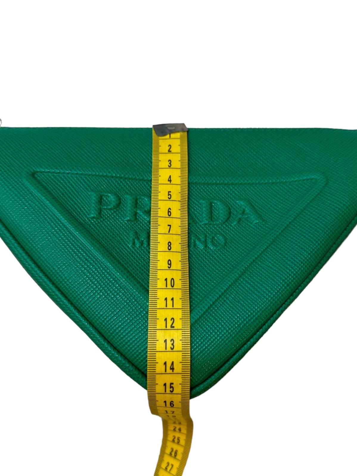 Prada borsa in pelle a triangolo.