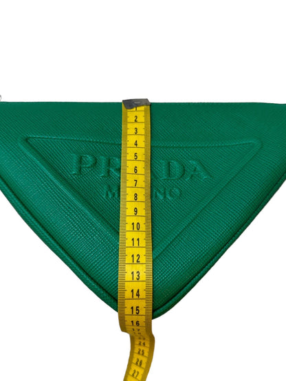 Prada borsa in pelle a triangolo.