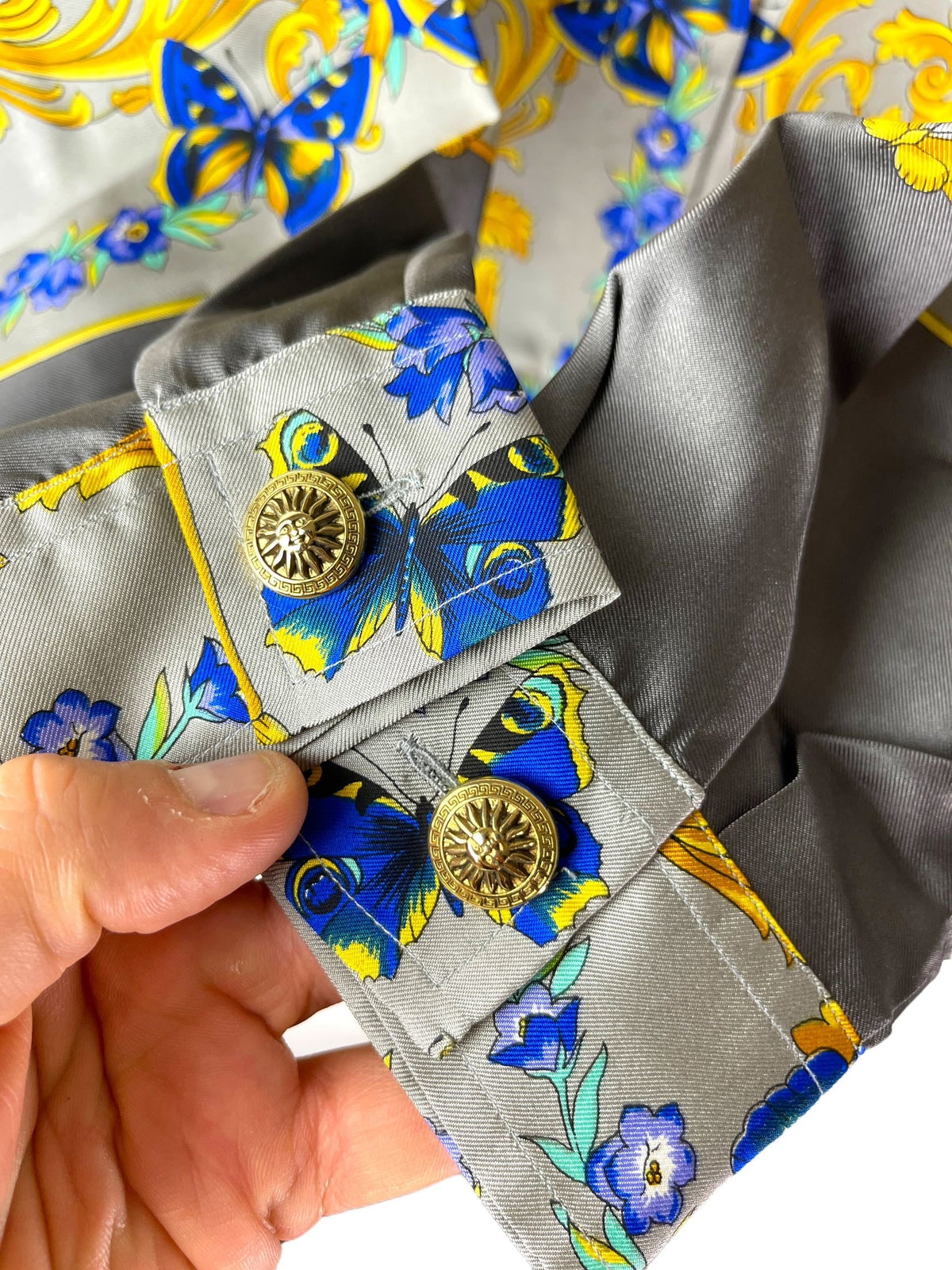 Camicia Versace Sport vintage seta fantasia barocca grigia tg 40 over M — foto 6