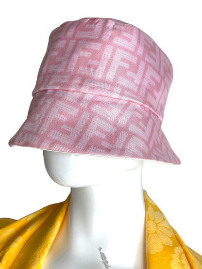 Fendace cappellino in seta